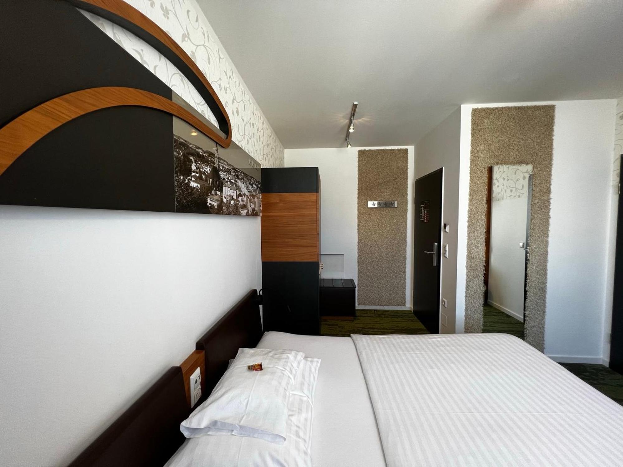H+ Hotel Ried Ried im Innkreis Exteriör bild