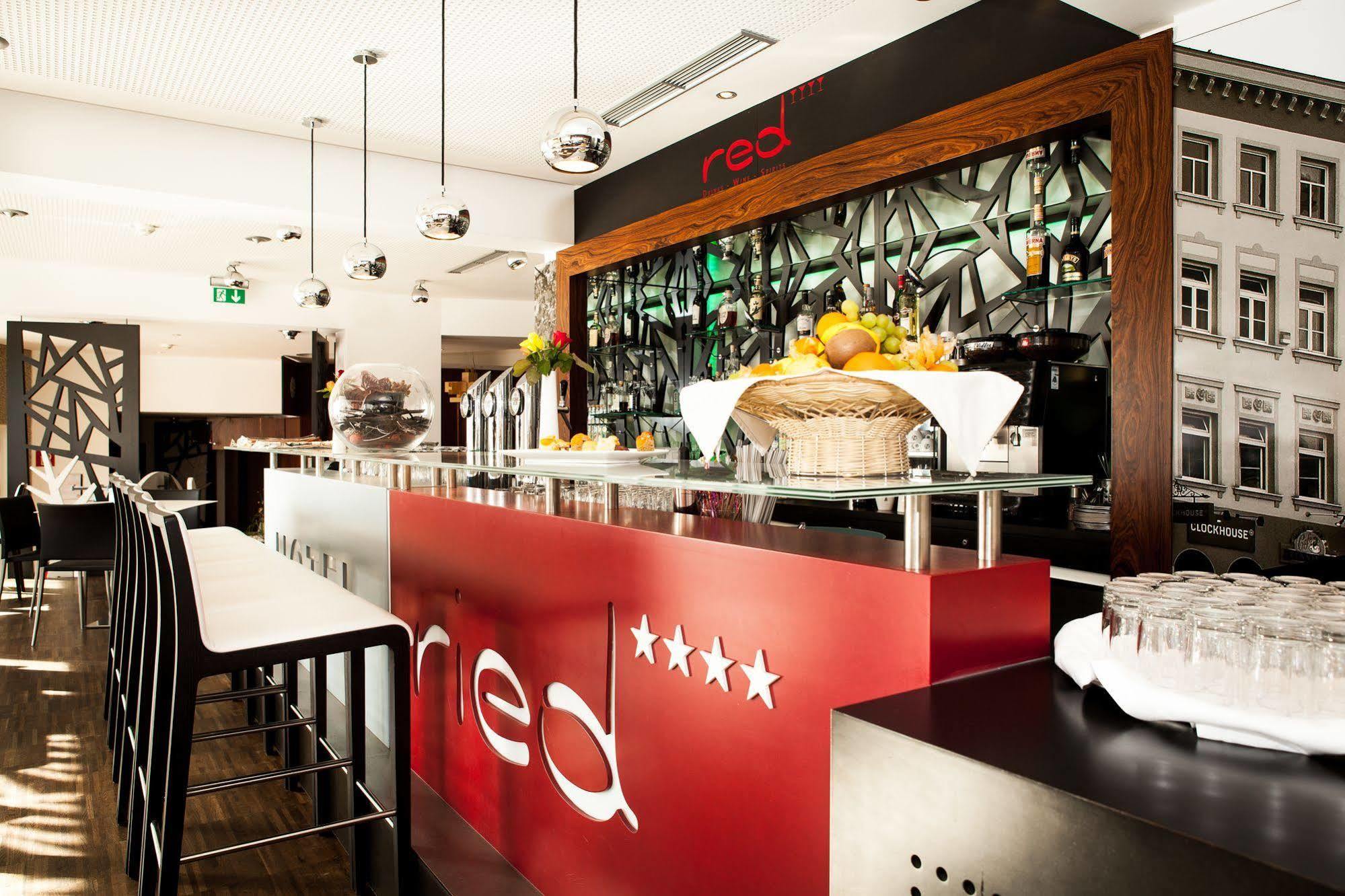 H+ Hotel Ried Ried im Innkreis Exteriör bild