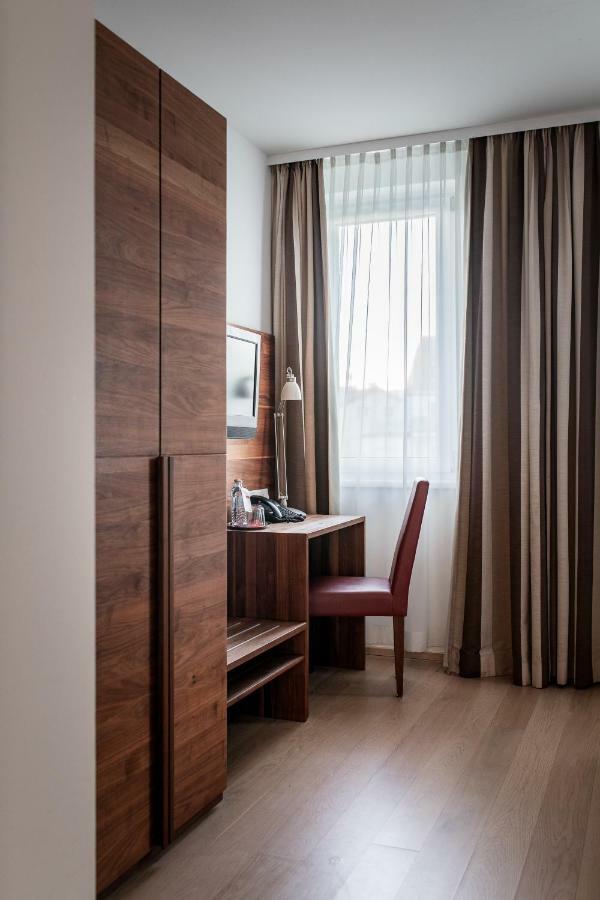 H+ Hotel Ried Ried im Innkreis Exteriör bild